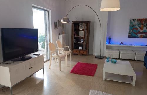 Ampelokipoi Apartamento | Central 2-Bedroom penthouse