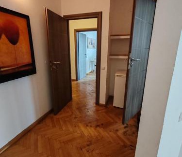 Bucharest City-Centre Apartamento | Central 2 Budget Accomodation