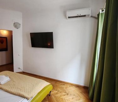Bucharest City-Centre Apartamento | Central 2 Budget Accomodation