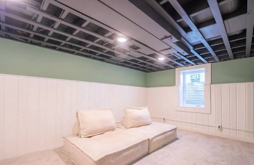 Richfield Casa | Central 2BR House 5 min from MSP & Mall of America