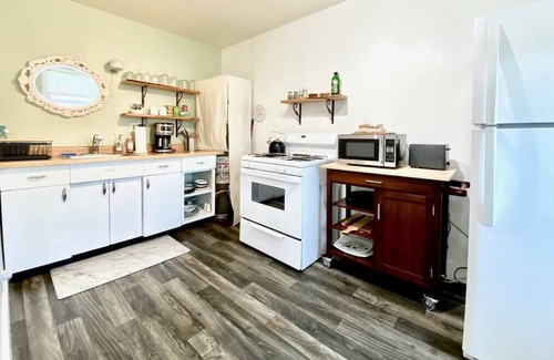 Arcata Apartamento | Central 2nd Floor Flat