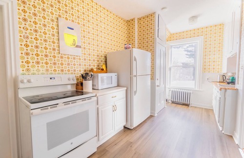Salem Apartamento | Central 3-BDR 2-BA apartment in Downtown Salem