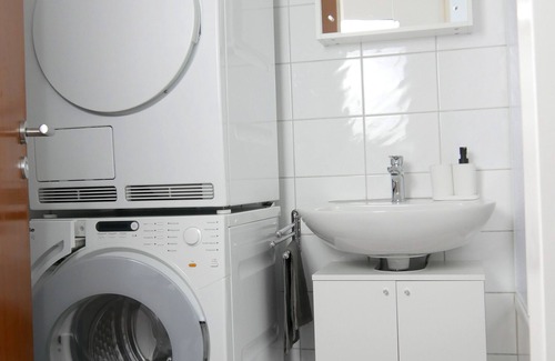 Ludwigshafen-Friesenheim Apartamento | Central 3 room apartment for 5-7 persons