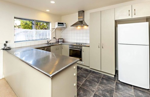 Mount Wellington Casa | Central 3bdrm home w/garden