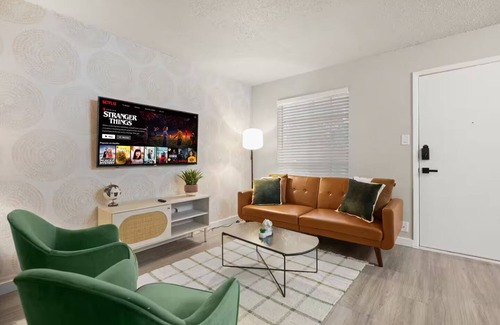 Hyde Park Apartamento | Central and Cozy condo close to Downtown and University