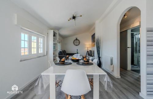 Praia de Santa Cruz Apartamento | Central Apartment - 2 bedrooms center of Santa Cruz