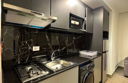 Amman Apartamento | Central Apartment for Rent 22