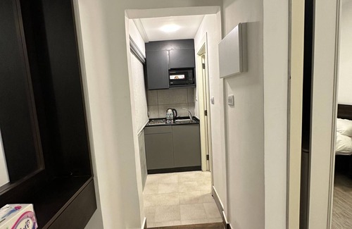 Amman Apartamento | Central Apartment for Rent 23