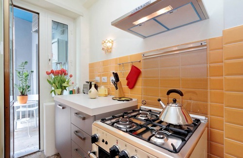 San Giovanni Apartamento | Apartamento central en Roma 2 dormitorios 2 baños, hasta 5 personas