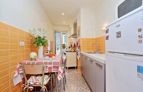 San Giovanni Apartamento | Apartamento central en Roma 2 dormitorios 2 baños, hasta 5 personas