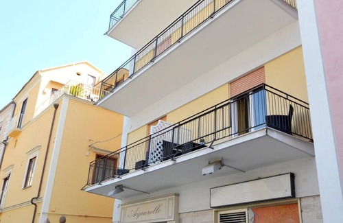 Sant'Agata sui Due Golfi Apartamento | Central Apartment Stella House