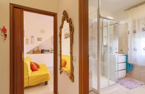 Sant'Antioco Apartamento | Apartamento céntrico "Santantioco" cerca de la playa con Wi-Fi, aire acondicionado, balcón