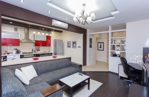 Minsk City Centre Apartamento | Central Apartment on Nezavisimosti 23