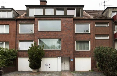 Duisburg City Center Apartamento | Central apartment with Terrace and a free parking