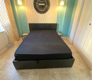 Les Grands Carmes Apartamento | Central Appartement T2 4P avec terrasse