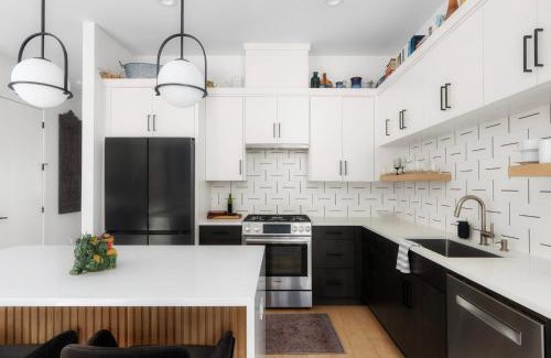 Brentwood Casa | Central Austin Oasis with Pool - Sleeps 9