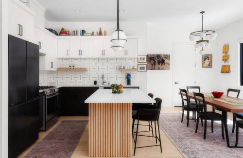 Brentwood Casa | Central Austin Oasis with Pool - Sleeps 9