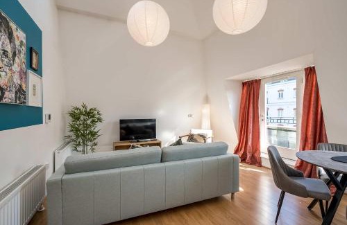 Cathedral Quarter Apartamento | Central Belfast Apartments - The Cathedral Loft