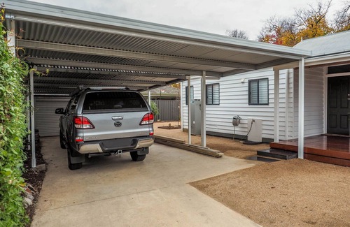 Bendigo Casa | Central Bendigo Cottage Charm