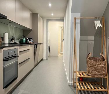 Thun Apartamento | central bijou