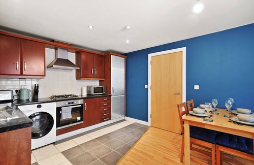 Bishop's Stortford Apartamento | Apartamento-Baño privado con ducha-Apartamento-Balcón-42 Swallow Crt Apartment