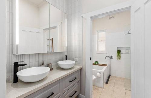 Mount Gambier Casa | Central Character Mount Gambier Home