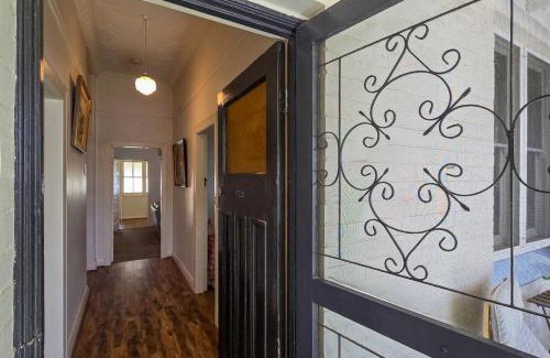 Wagga Wagga Casa | Central Charm on Best Street