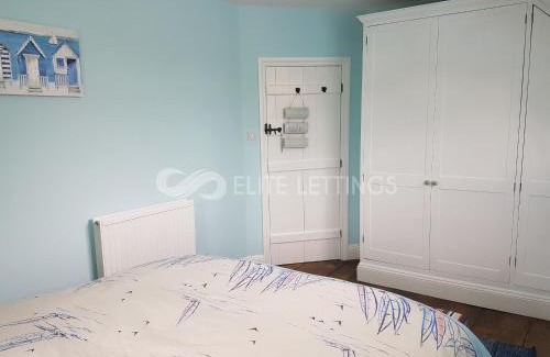Christchurch Casa | Central Christchurch - 2 bed cottage, Christchurch