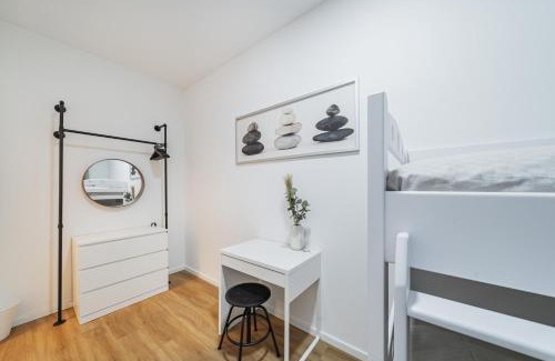 Himmelpfortgrund Hostal | Central City Rooms by Home2