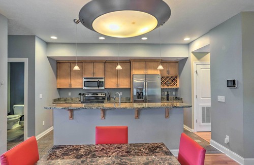 Tremont Casa | Central Cleveland Gem w/ Direct Skyline View!