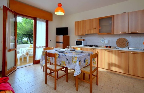 Lignano Sabbiadoro Apartamento | Apartamento céntrico con terraza en Lignano Sabbiadoro