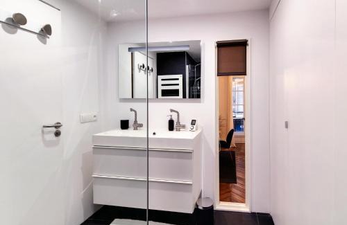 Griffon - Royale Apartamento | Central & Cosy 2BR Opera/Terreaux - Check-in 24/7