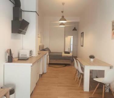 Extramurs Apartamento | Central Cozy Ground Floor Studio