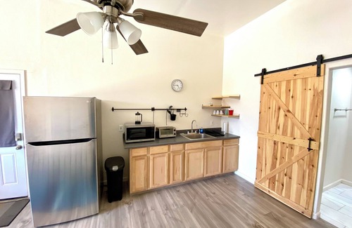 Dodge Flower Apartamento | Central Cozy Studio Escape