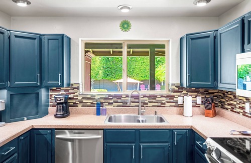 Paradise Valley Village Casa | Central Desert Getaway, Heated Pool + Hot Tub, Resort Vibes: Near golf & hiking!