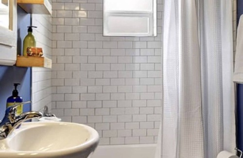 Mann Apartamento | Central district charmer with parking spot
