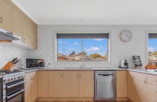 Echuca Casa | Central Echuca Escape | Heated Pool | 3 BDR