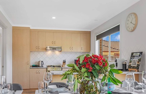Echuca Casa | Central Echuca Escape | Heated Pool | 3 BDR