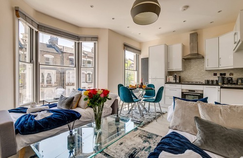 Coldharbour Apartamento | Central Family Home: Sleeps 6, 5mins from Brixton Tube Station