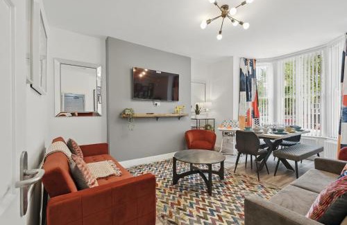Queens Quarter Apartamento | Central Flat 3 bedroom, 2 bathroom - StayByNumbers