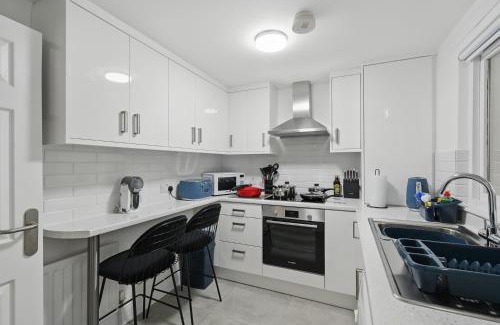 Queens Quarter Apartamento | Central Flat 3 bedroom, 2 bathroom - StayByNumbers