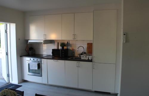Abbekas Apartamento | Central Ground Floor Flat Near Beach & Transit