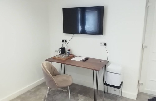 Birmingham Apartamento | Central Guest Room - En-suite, Parking & Garden