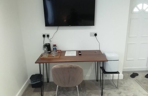 Birmingham Apartamento | Central Guest Room - En-suite, Parking & Garden