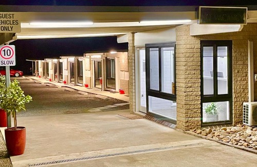 Kyneton Hotel | Central Highlands Motor Inn