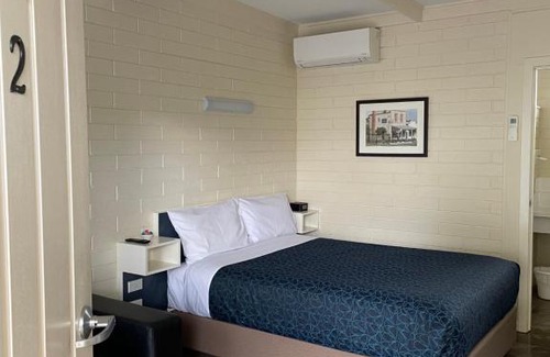 Kyneton Hotel | Central Highlands Motor Inn
