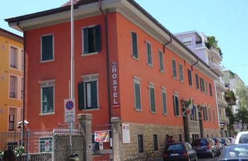 Citta Bassa Hostal | Central Hostel BG