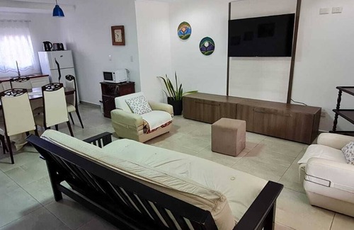Puerto Iguazú Casa | Casa centrica con Yacussi