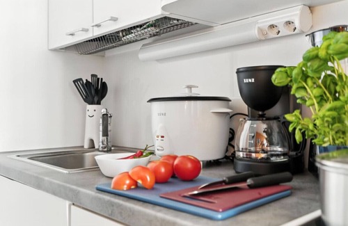 Punavuori Apartamento | Central Jugend House in Walkable Area. Tram/Bus 200m. Netflix/Wi-Fi.