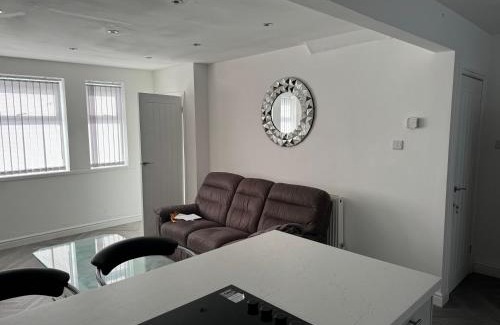 Beverley Casa | Central located Beverley 3 bedroom house